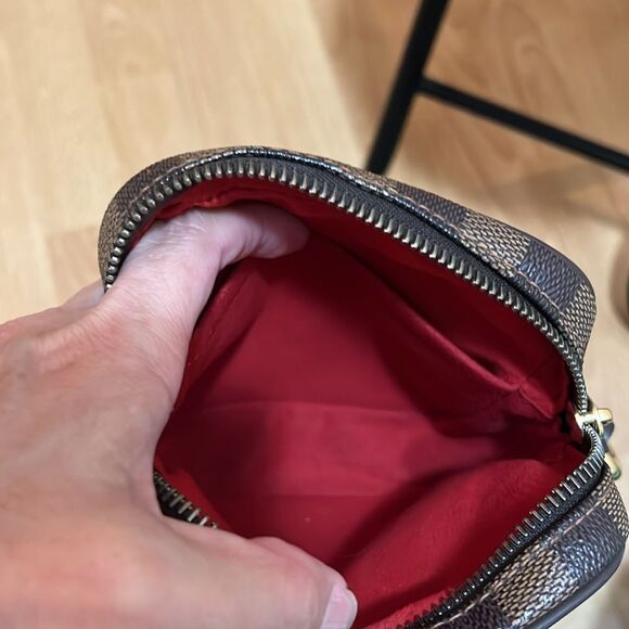 Rift crossbody bag - Picture 6 of 17